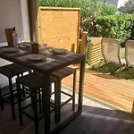 Lumineux Et Terrasse Ensoleillee Portissol Daire *